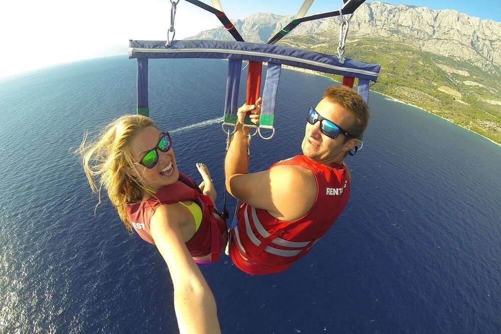 Tour Combo Punta Cana: Snorkel, Catamarán & Parasailing