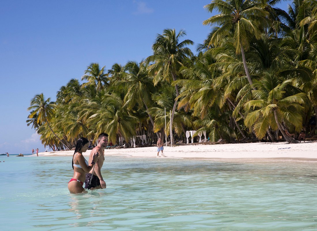 Desde Punta Cana Isla Saona + Altos de Chavón Full Day